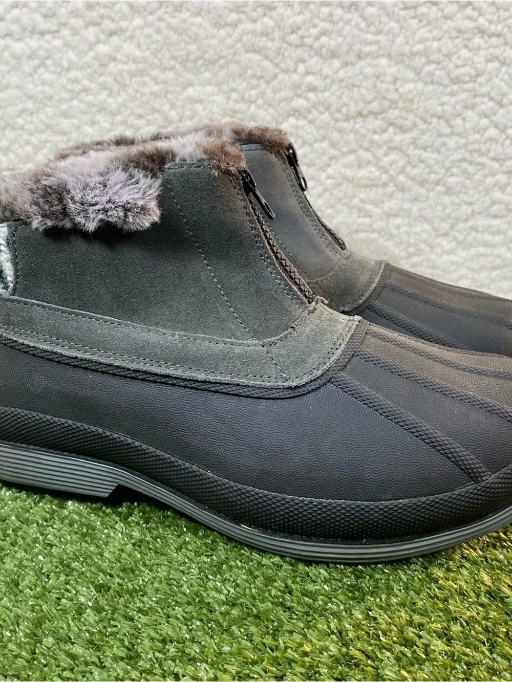 Propet Lumi Winter Duck Boots Women 8.5 Snow Gray Black Ankle Zip Waterproof Fur